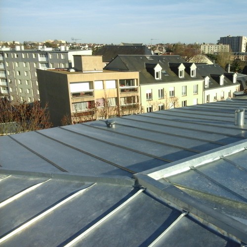 Le Mans (72) - Réfection de couverture zinc naturel